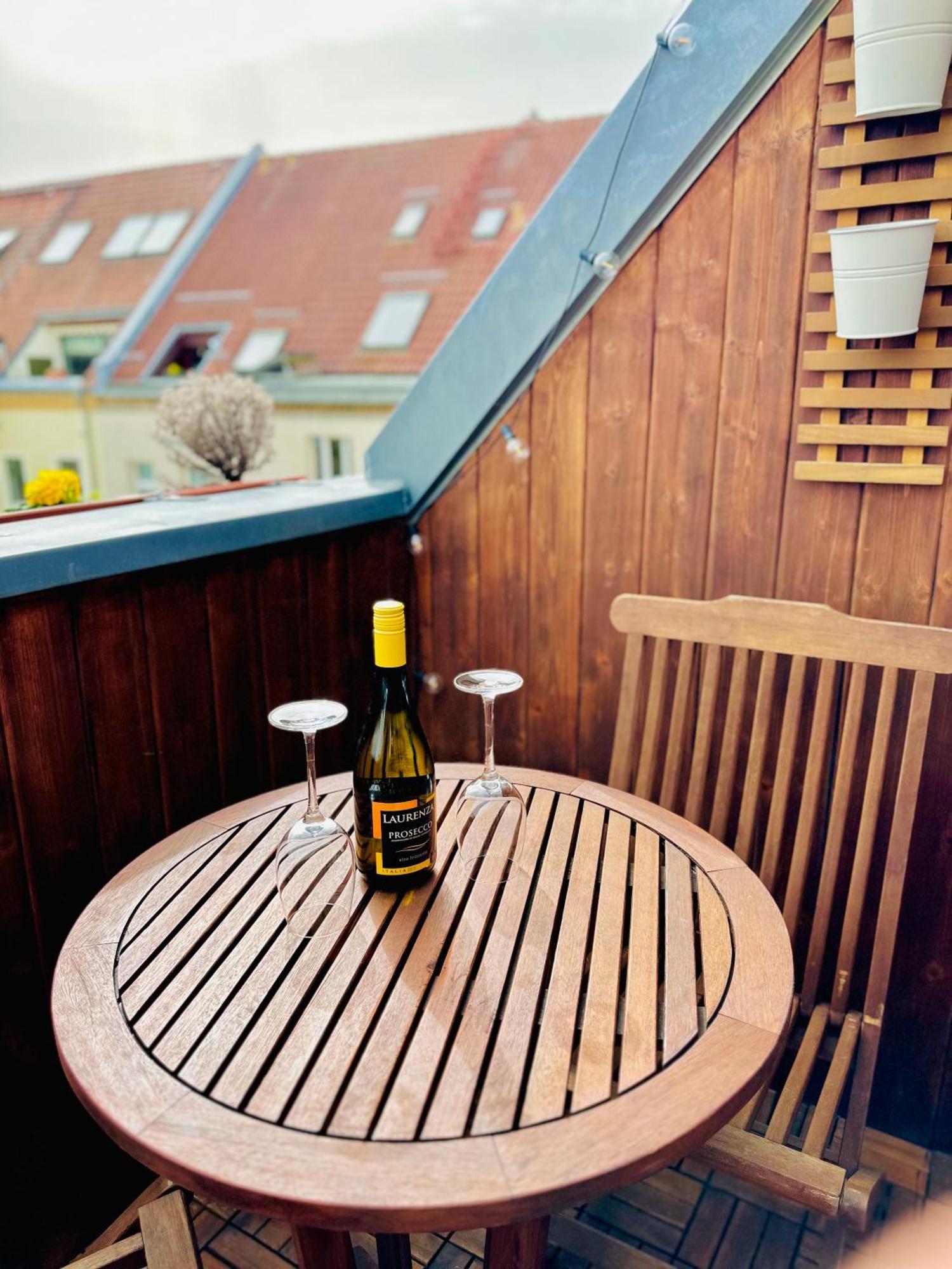 Massive Karli Loft - Over 130 Meters Floor Space - Home Theater Room - 4 Private Sleeping Areas - Best Location In Leipzig Exterior foto